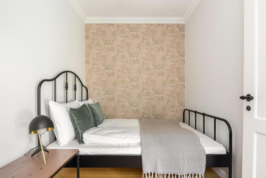 Cozy Apartment In Christianshavn W Two Balconies. 코펜하겐 외부 사진