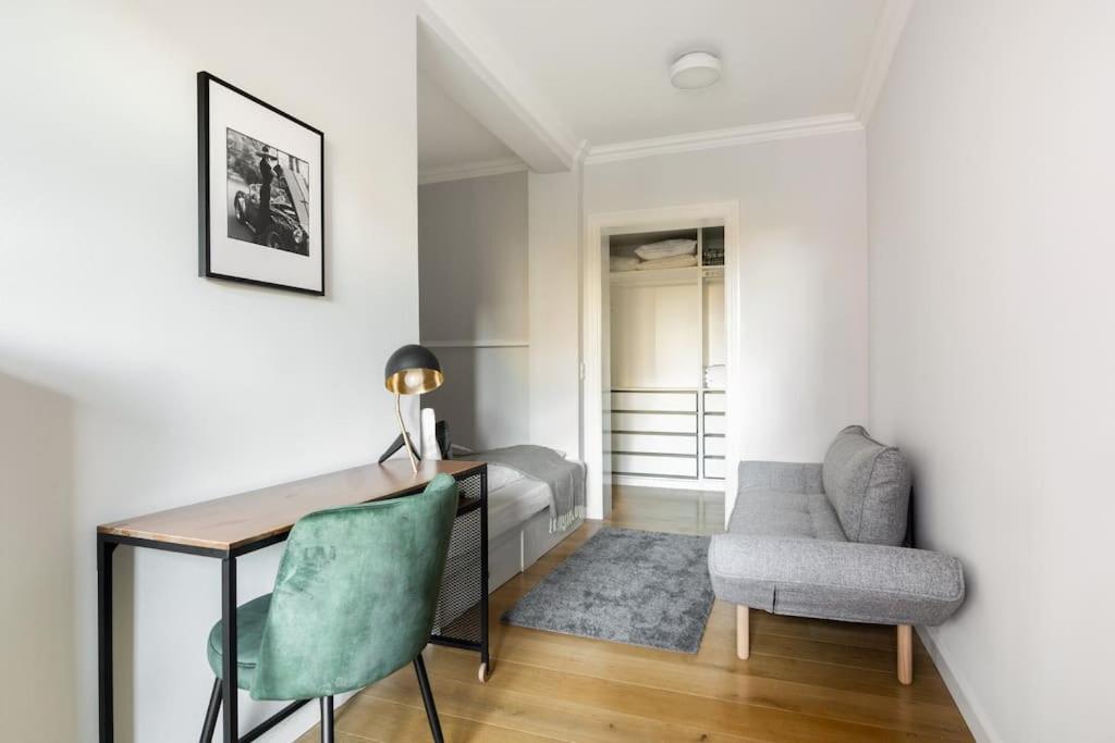 Cozy Apartment In Christianshavn W Two Balconies. 코펜하겐 외부 사진