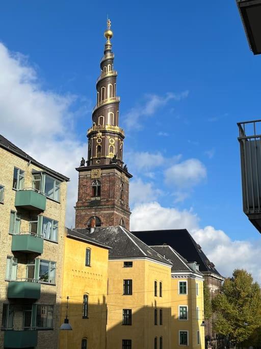 Cozy Apartment In Christianshavn W Two Balconies. 코펜하겐 외부 사진